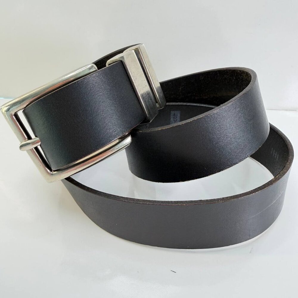 Levi’s Genuine Leather Belt – Classic Black - Size 34-36 - Picture 3 of 12
